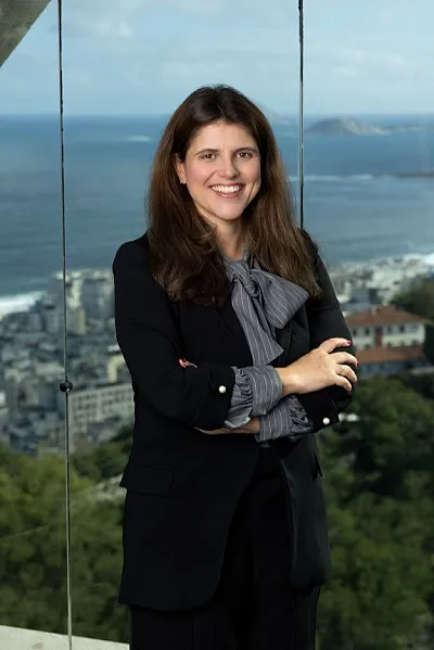 Doutora Tatiana Falc&atilde;o