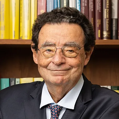 Prof. Doutor Eduardo Paz Ferreira